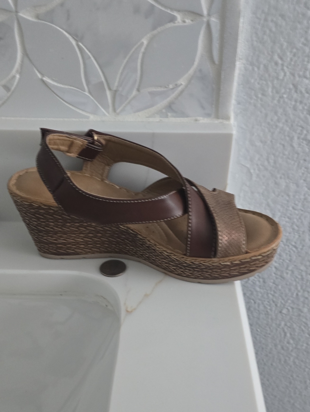 Women’s Brown Crossover Wedge Sandal with Adjustable Back Strap